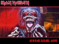 fearofthedark046-ironmaideneddie.com